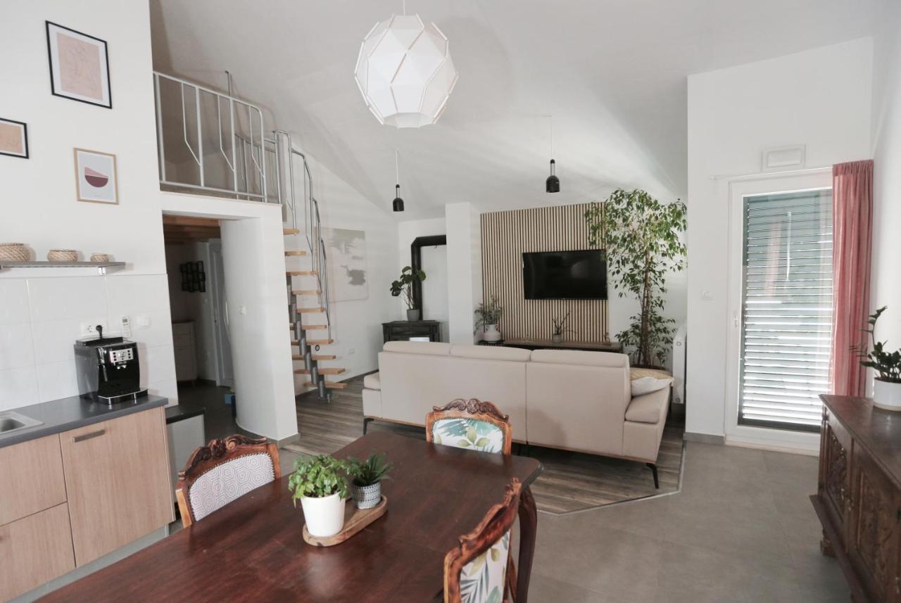 Apartment Tugare Eksteriør bilde